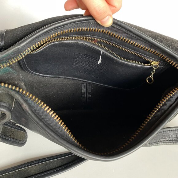 COACH Patricia's Legacy Leather Shoulder Crossbody Messenger Bag 9951 VTG - Picture 8 of 10